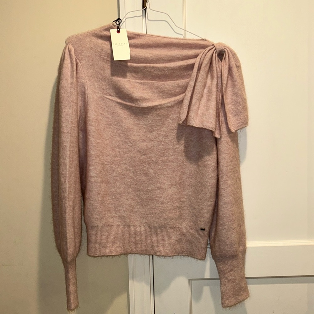 Ted Baker London sweater off-the-shoulder bow. “Larbow” Size 3. NWT